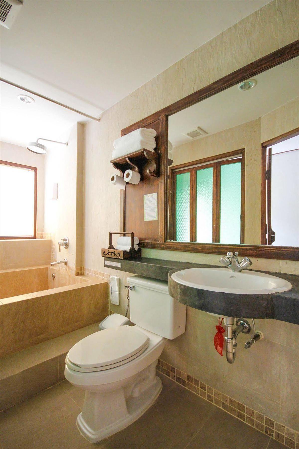 Baan Panwa Resort&Spa Bagian luar foto